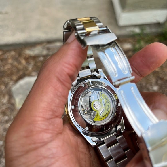 Invicta Pro Diver Automatic Men's Watch - 40mm, Steel, Gold (17045) - Picture 3 of 8